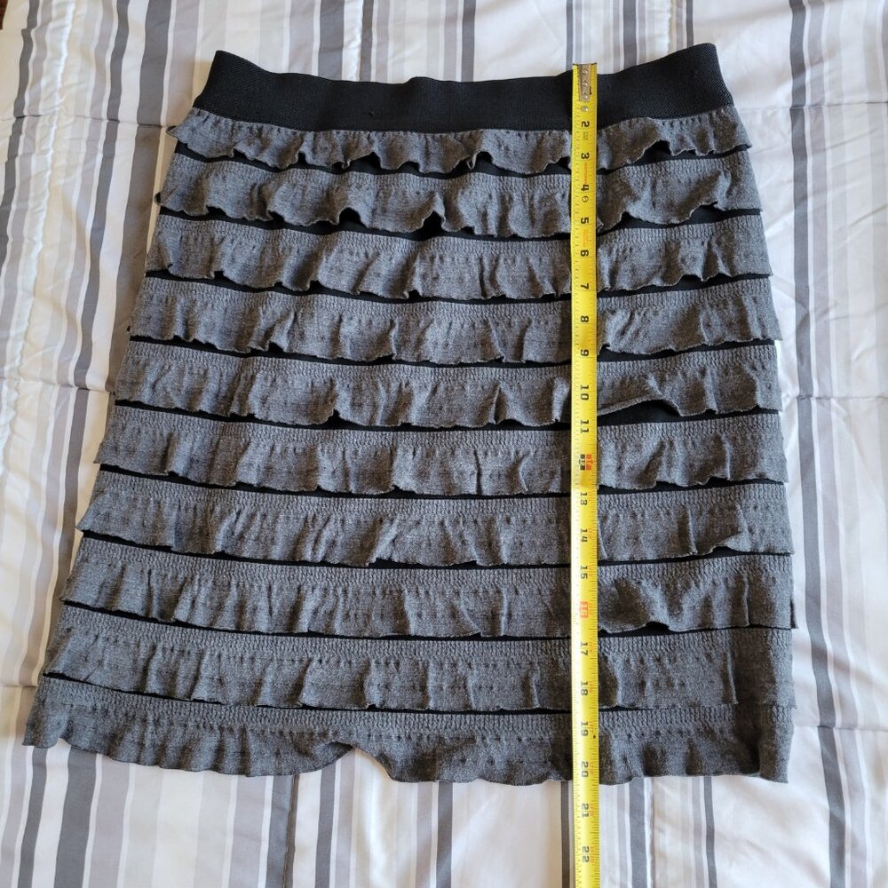 Vintage Skirt Size 6 and 8 Black Brown 2PC - Picture 8 of 10